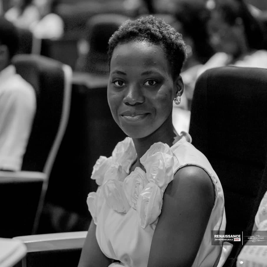 Au-delà des chiffres : Zoom sur les vérités cachées de l’entrepreneuriat au Bénin 23 Carelle Sheila GBEMANONZIN Chef de projet de l'événement « Au-delà des chiffres »