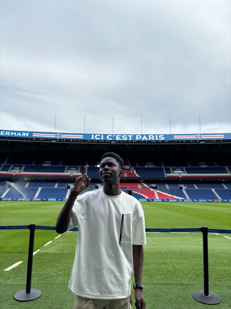 Yanel DODOO : quand “réussir sa vie autrement” devient un leitmotiv de zinzin 7 Yanel DODOO